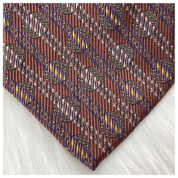 💕Beautiful Jhane Barnes Mens Silk Tie💕 - Picture 12 of 12
